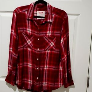 Mossimo lightweight red flannel long sleeve shirt
